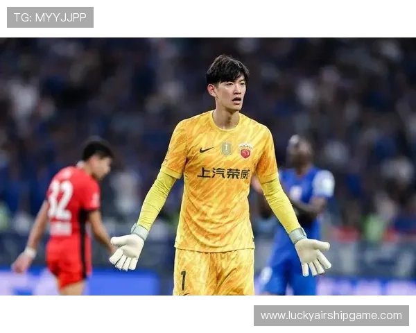 颜骏凌谈邵佳一：目标就是世界杯